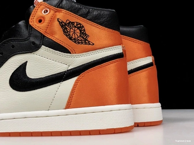 HYPE Air Satin Jordan AV3725-010 1 Womens Retro Shattered Backboard 0708